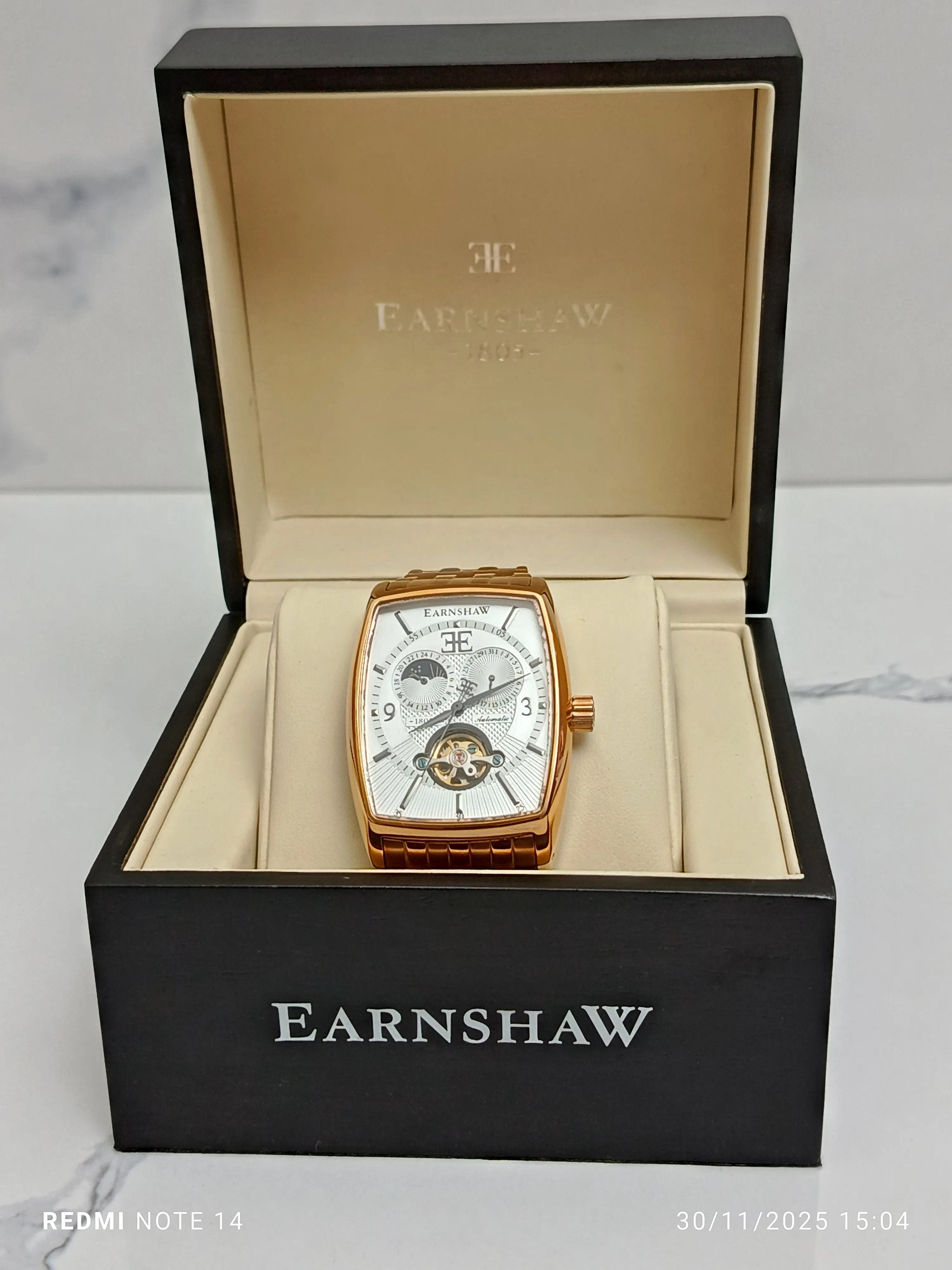 Montre Earnshaw Homme ES004H