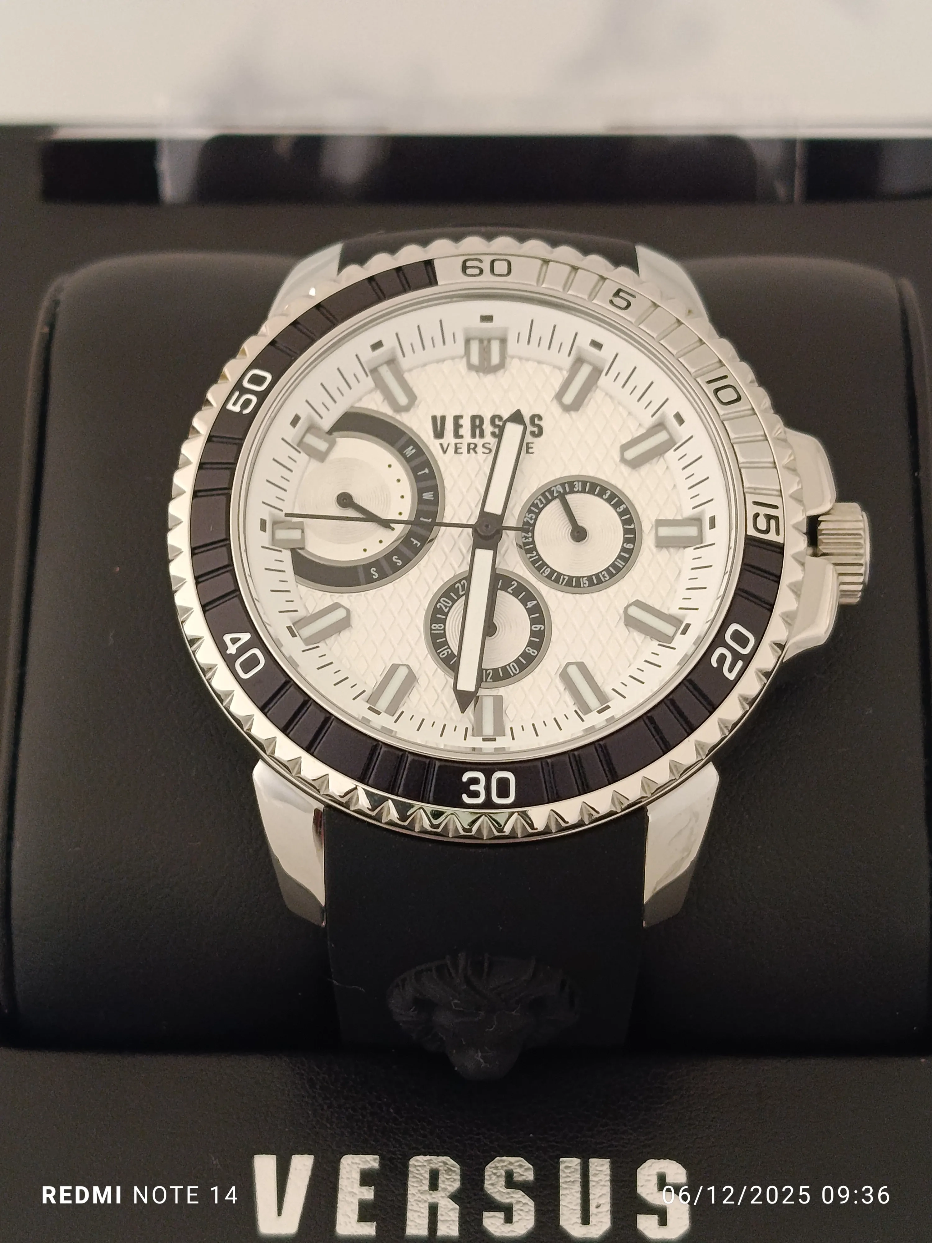 Montre Versus Versace Homme VV010H